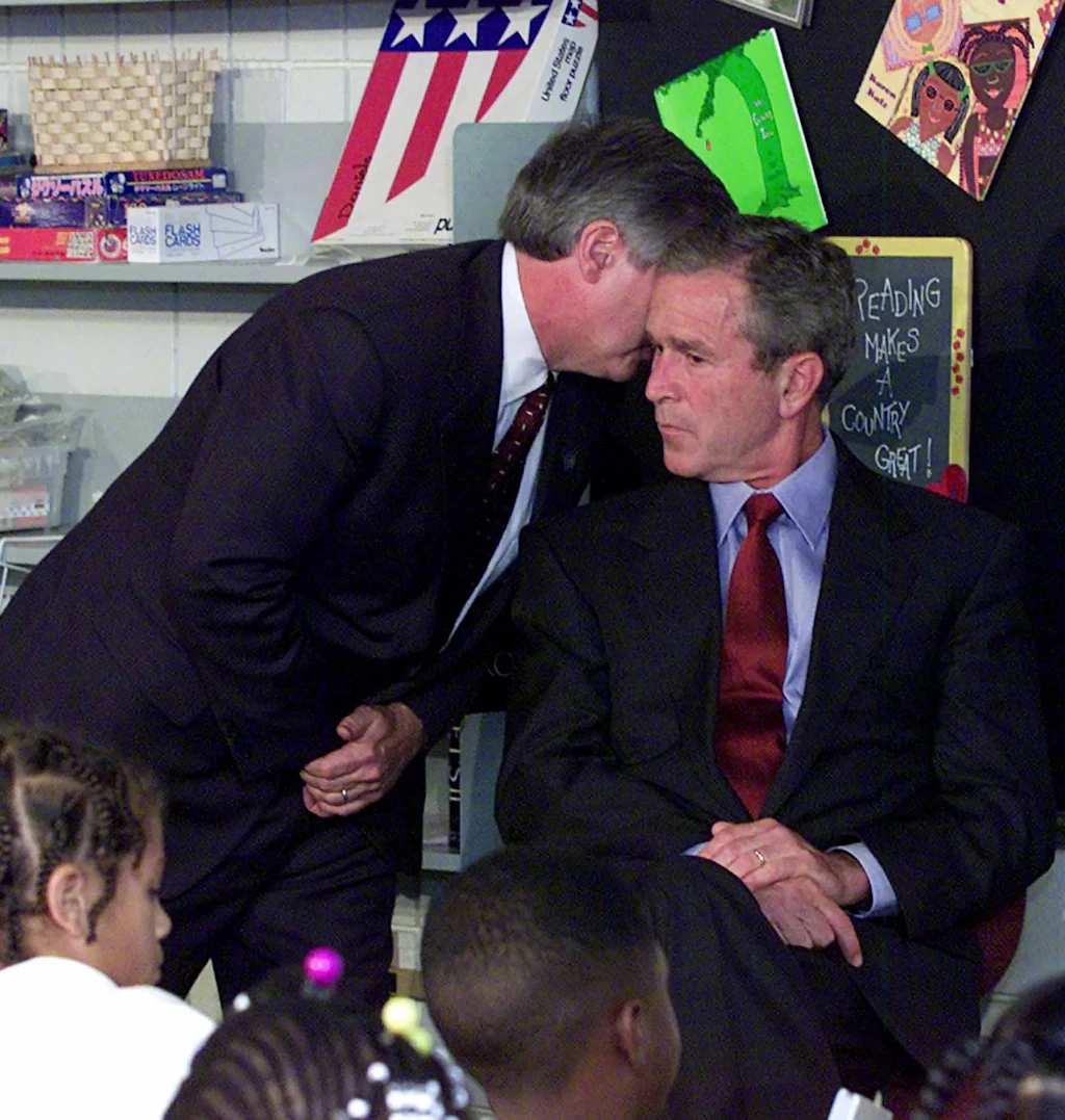 Zum Zeitpunkt der Terroranschläge war George W. Bush ein halbes Jahr im Amt.