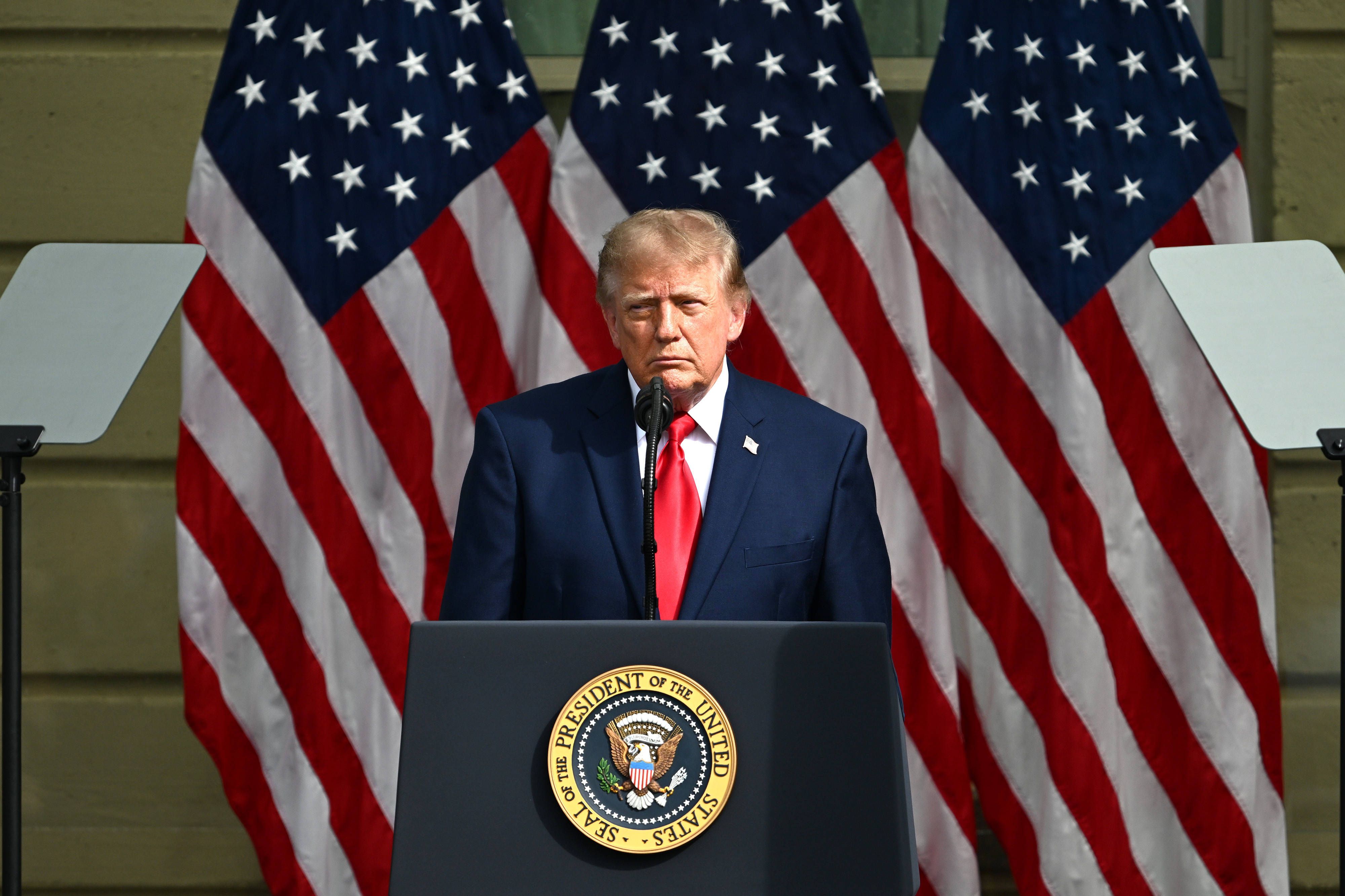 USA erinnern an Terror vom 11. September: USA laut Trump „erneut auf die Probe gestellt“