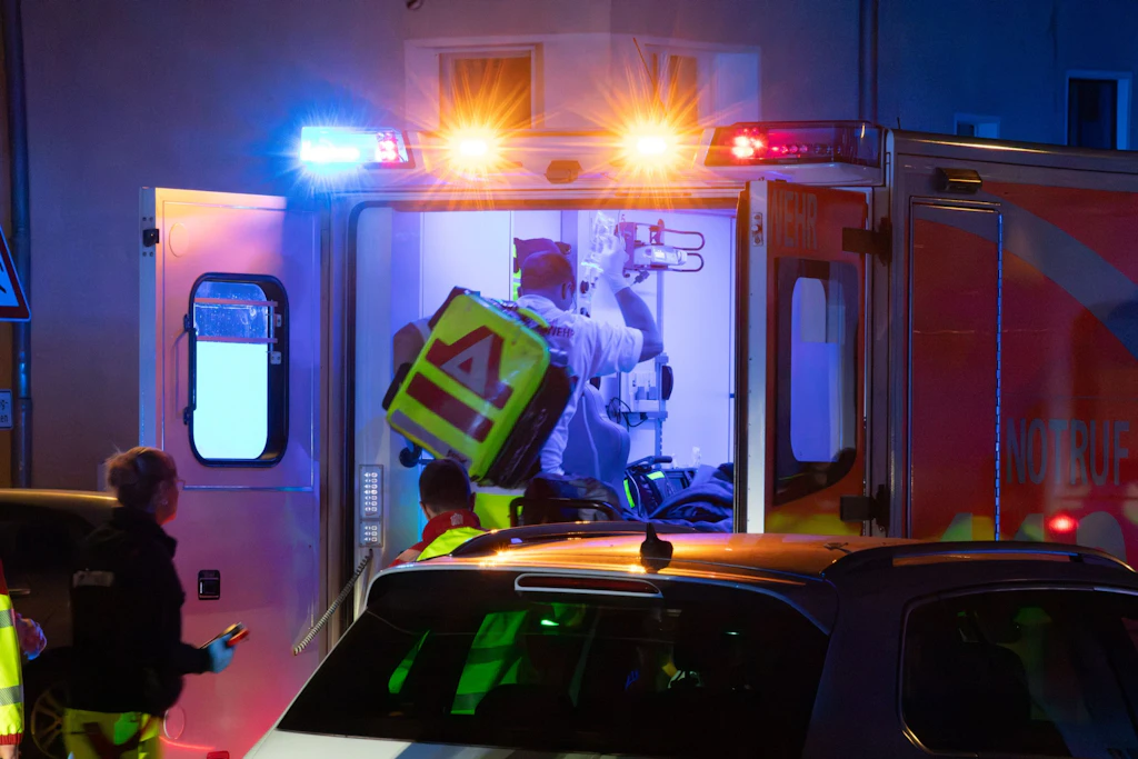 In Berlin-Adlershof wurde in der Nacht auf einen Mann geschossen.