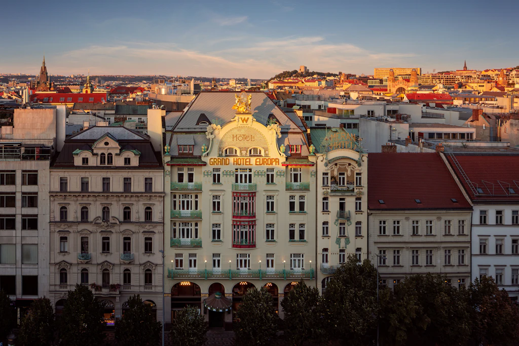 Wachgeküsst: Das W Prague wurde renoviert und erstrahlt in neuem Glanz.