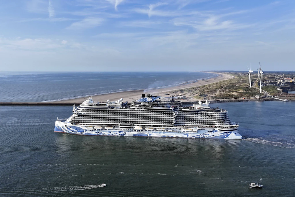 Die Norwegian Prima macht sich im August 2024 auf Richtung Nordsee.
