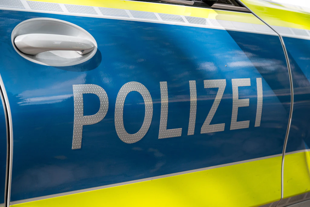 Ein Lkw war ohne Fahrer rund zwei Kilometer auf der A2 unterwegs.