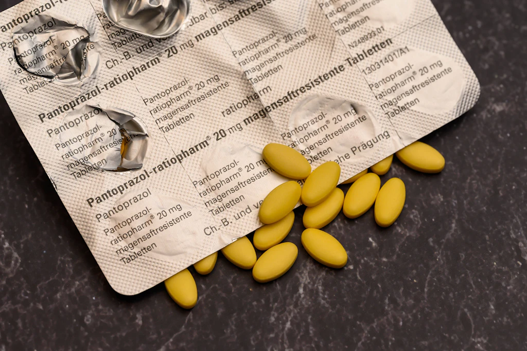 Bestimmte Chargen von Pantoprazol sind zurückgerufen worden. (Symbolbild)