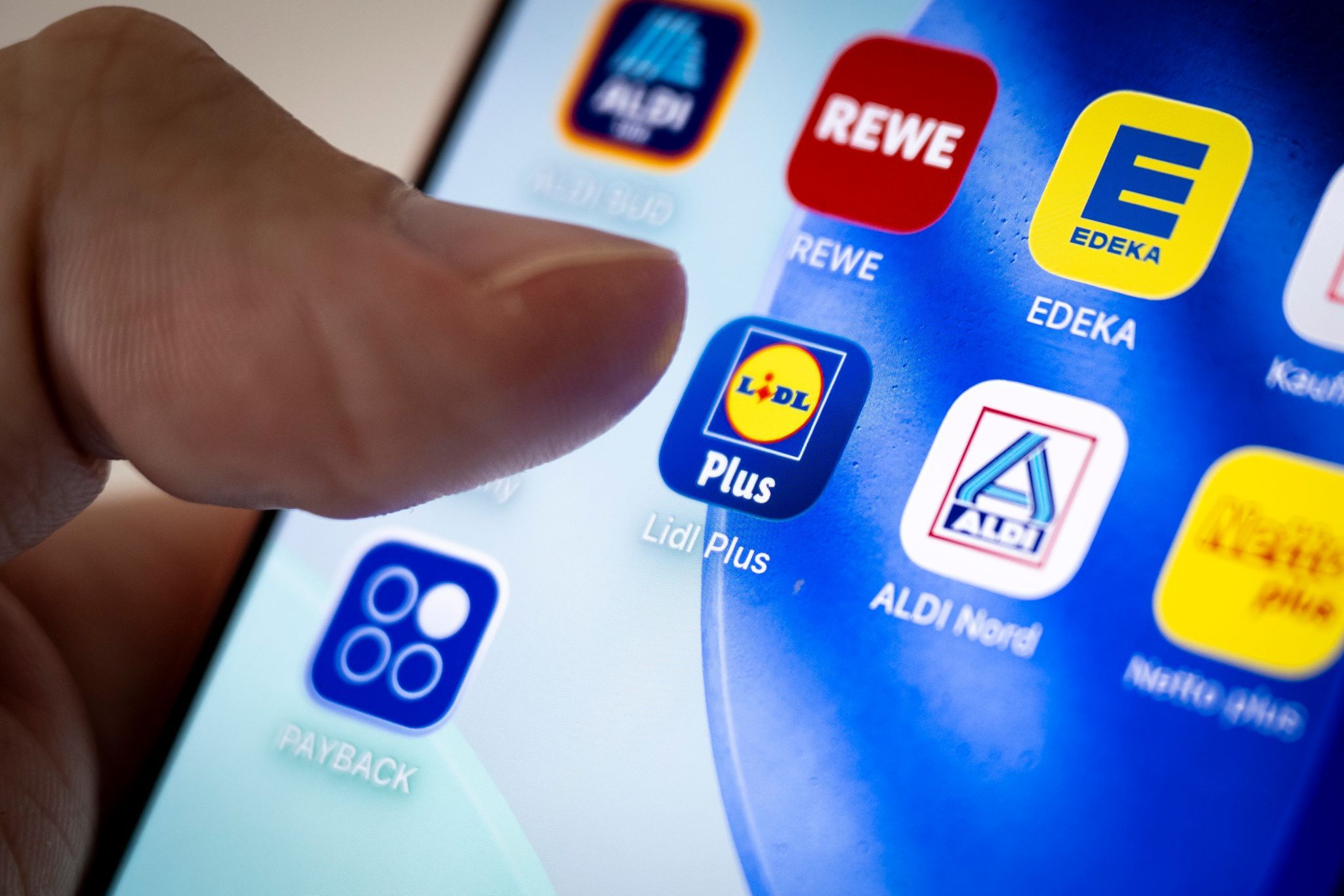 Lidl vor Gericht: Rentner ohne Smartphone zahlen den vollen Preis