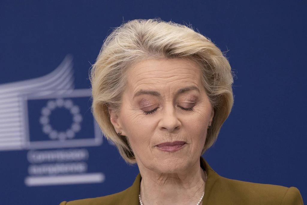Die Präsidentin der EU-Kommission Ursula von der Leyen. Die Mitgliedsstaaten ringen aktuell um eine Verlängerung der Russlandsanktionen.