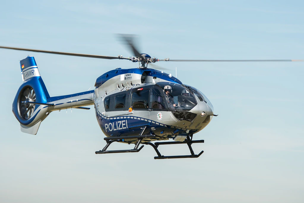 Ein Airbus-Polizeihubschrauber des Typs H 145 (Symbolfoto)
