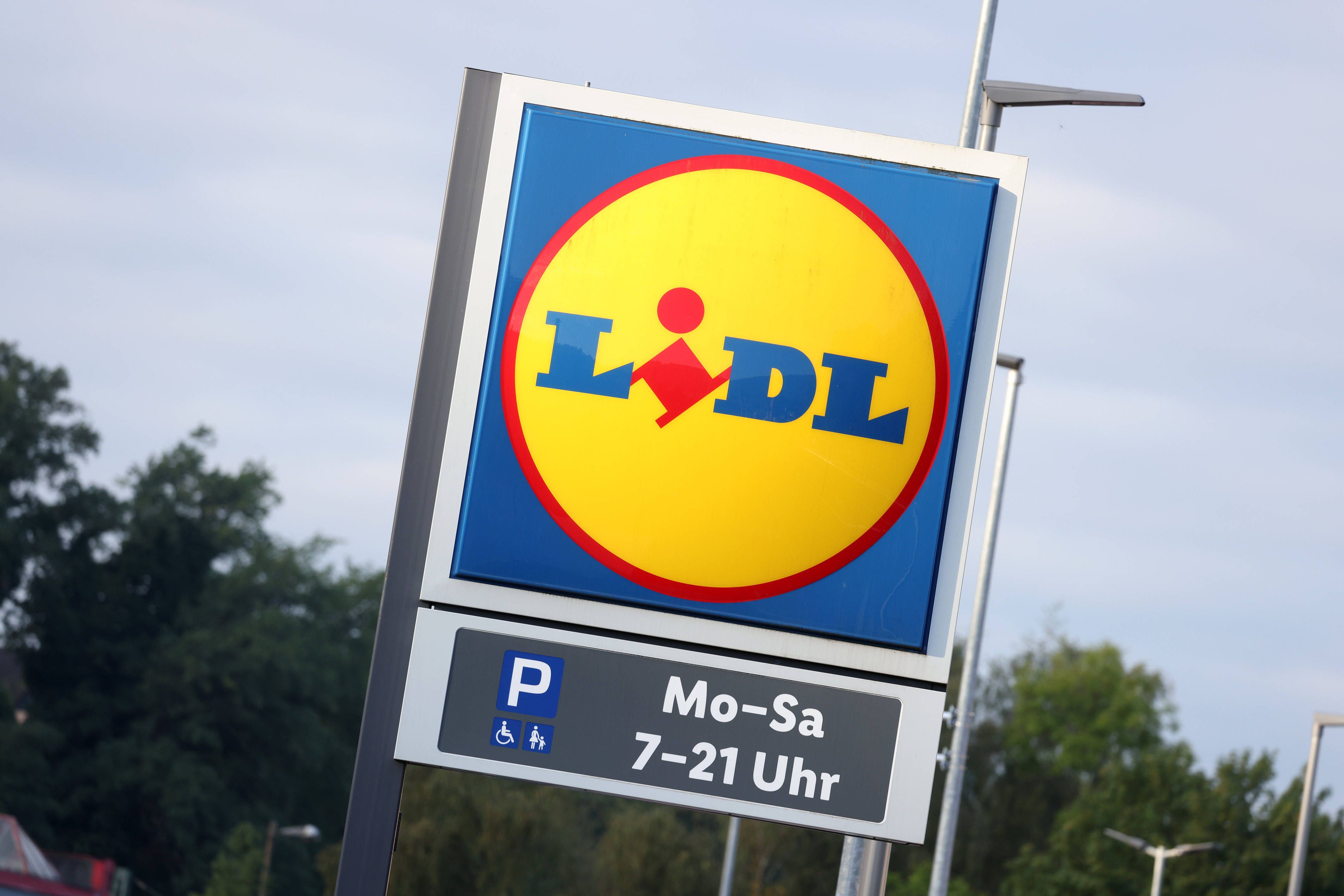 Lidl setzt jetzt Lkw ohne Fahrer ein, um Lebensmittel zur Filiale zu bringen