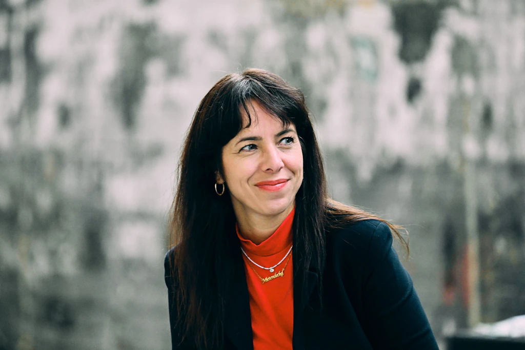 Die Spitzenkandidatin der Linke, Elif Eralp