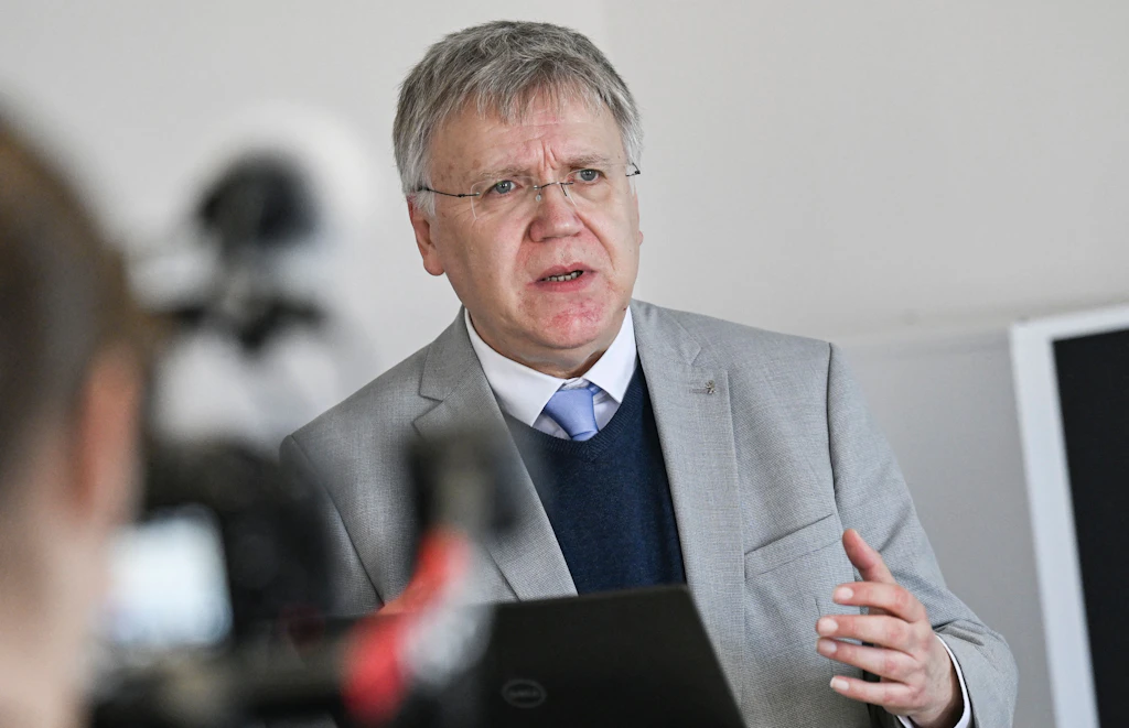 „Wir wissen, dass wir in Russlands Fokus stehen“: Berliner Landeswahlleiter warnt vor Einflussnahme