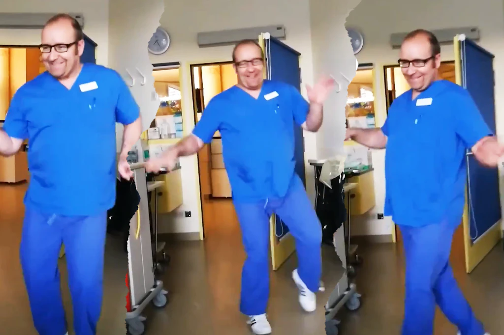 Mit seinem Tanz im Patientenzimmer wurde Mario Berwald zum tanzenden Arzt. Jetzt arbeitet er in einer Kinderklinik in Torgau in Sachsen und ist ein Internet-Star.