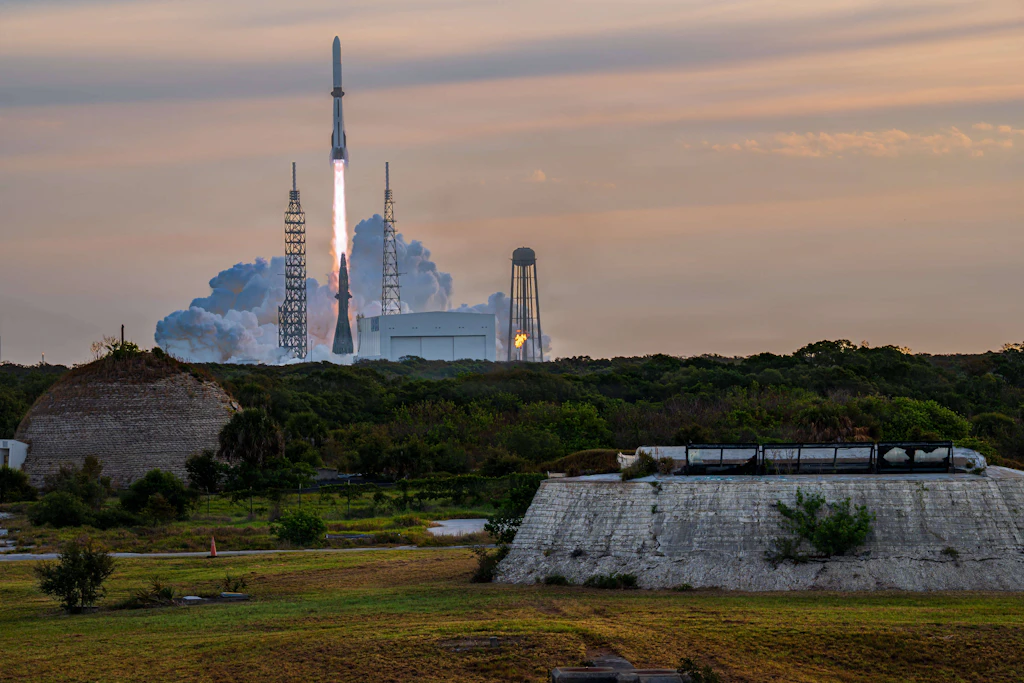 Eine New-Glenn-Rakete von Blue Origin startet vom Launch Complex 36 auf der Cape Canaveral Space Force Station in Florida.