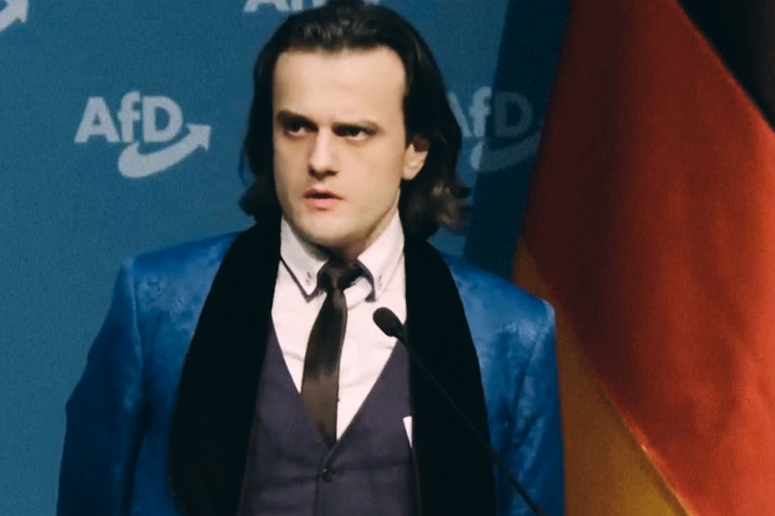 Erst imitiert er Hitler, jetzt wirbt er für das BSW: „Vielleicht braucht unser Land Politiker wie mich“