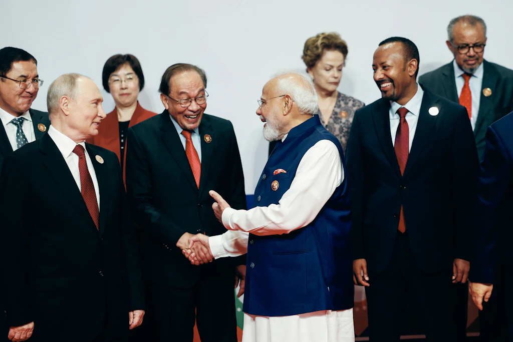 Indiens Premierminister Narendra Modi berät am 13. September 2026 im Bharat Mandapam in Neu-Delhi mit den Staatschefs der Brics-Mitgliedsländer.