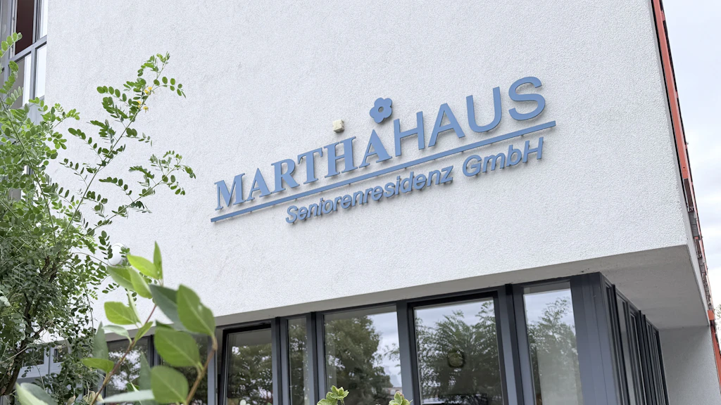 Dem Marthahaus in Dessau-Roßlau wird vorgeworfen, Wahlbetrug begangen zu haben. Nun hat die Polizei erstmalig den Strafantragsteller verhört.