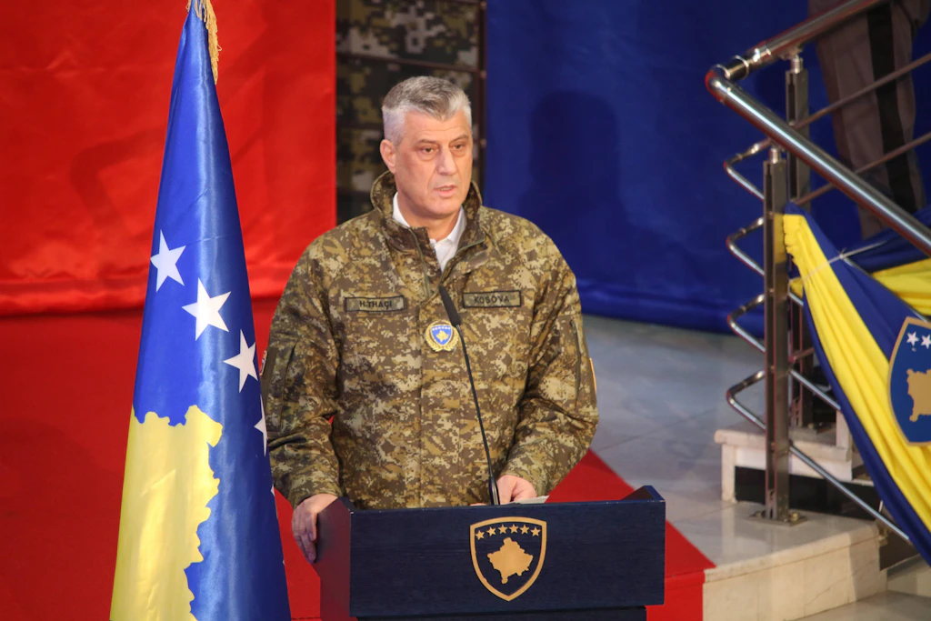 Der frühere Präsident des Kosovo, Hashim Thaçi, hält am 14. Dezember 2018 eine Rede