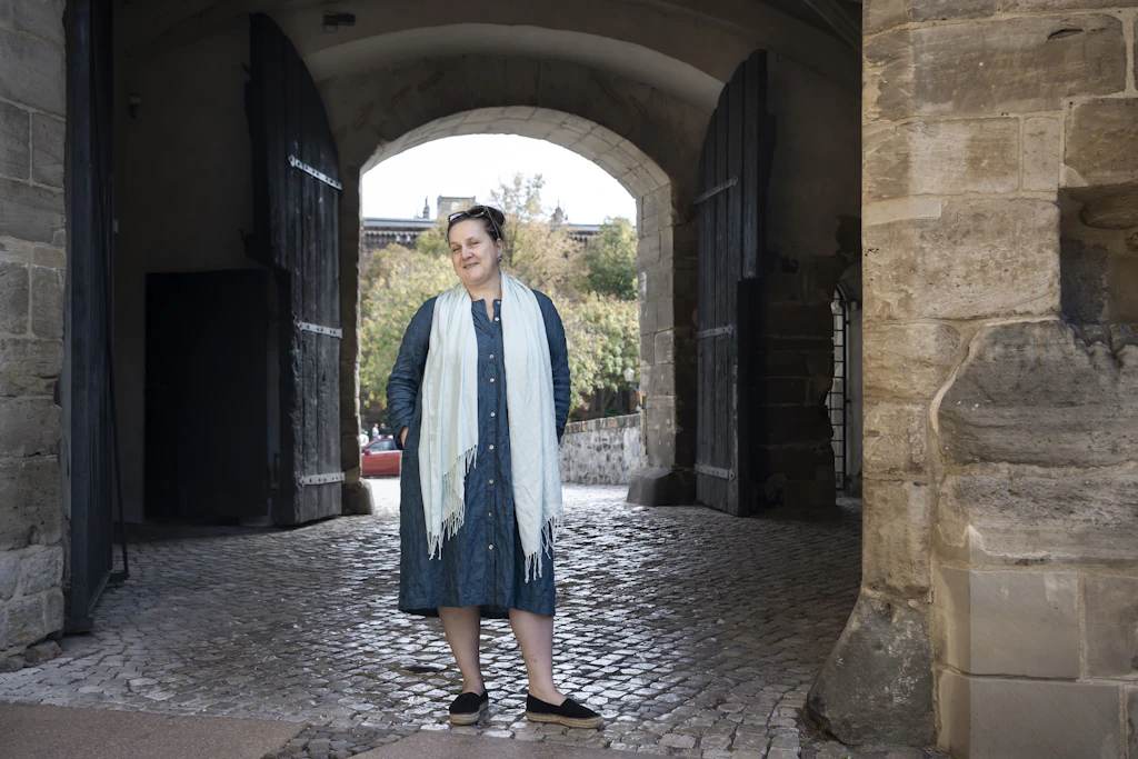Als alleinerziehende Mutter war der Berufseinstieg für Anja schwierig.