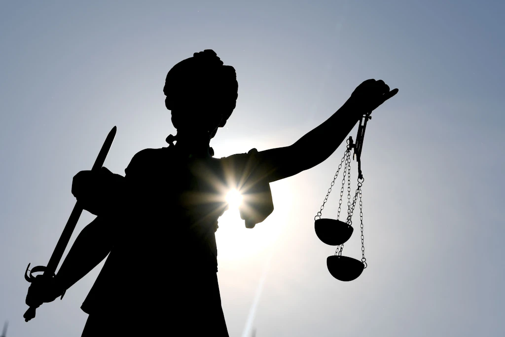 Eingestellt oder nicht? Diese Frage stellten sich etliche Medien, nachdem die Staatsanwaltschaft zum vermeintlichen Wahlbetrug in Dessau „keine Anhaltspunkte“ fand. Nun klärt die Behörde auf.