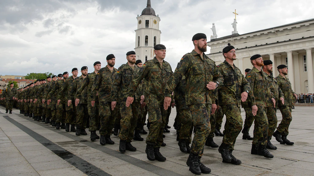 Deutsche Soldaten der Brigade Litauen bei einer Parade in Vilnius im Mai 2025.