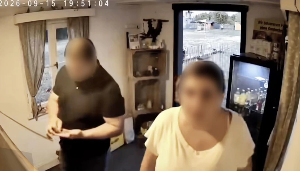 Die Täter hatten es auf die Eier abgesehen: Video zeigt dreisten Beutezug in Hofladen