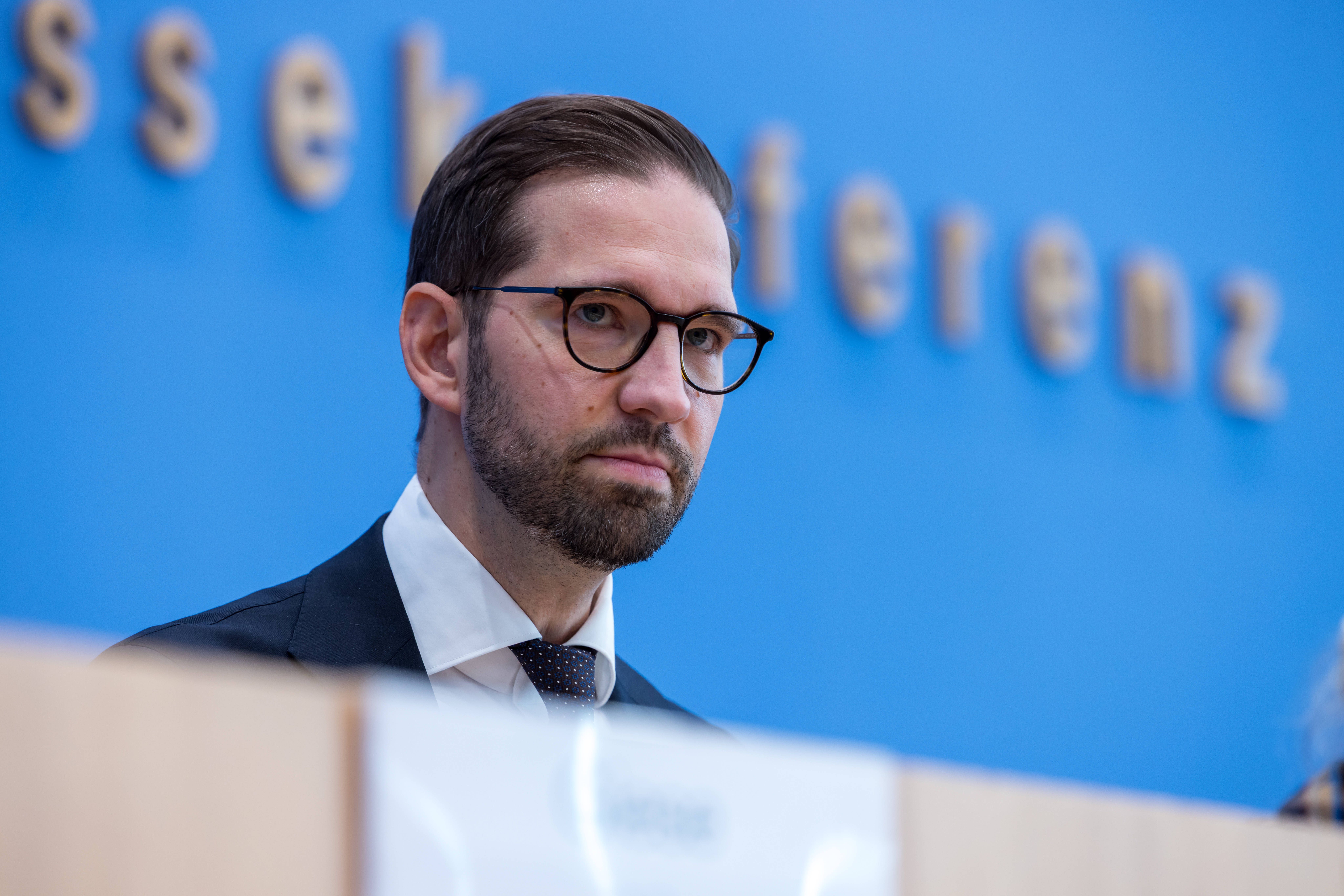 „Nicht mein Job“: Bundesregierung zu Verantwortung für hohe Spritpreise