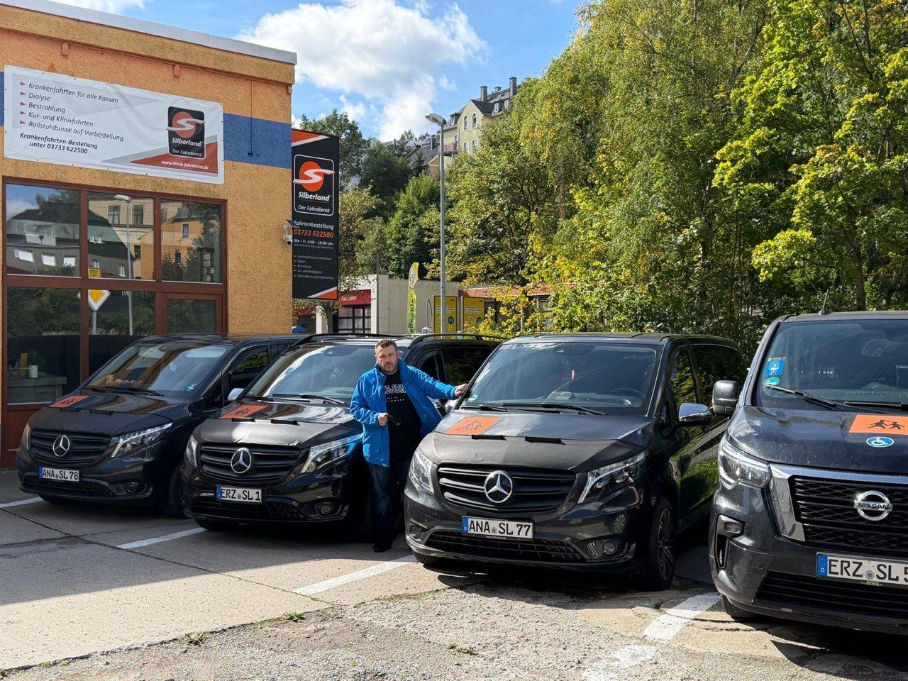 Spritpreise bringen Fahrdienstleister im Erzgebirge in Not: „Wir mussten bereits Leute entlassen“