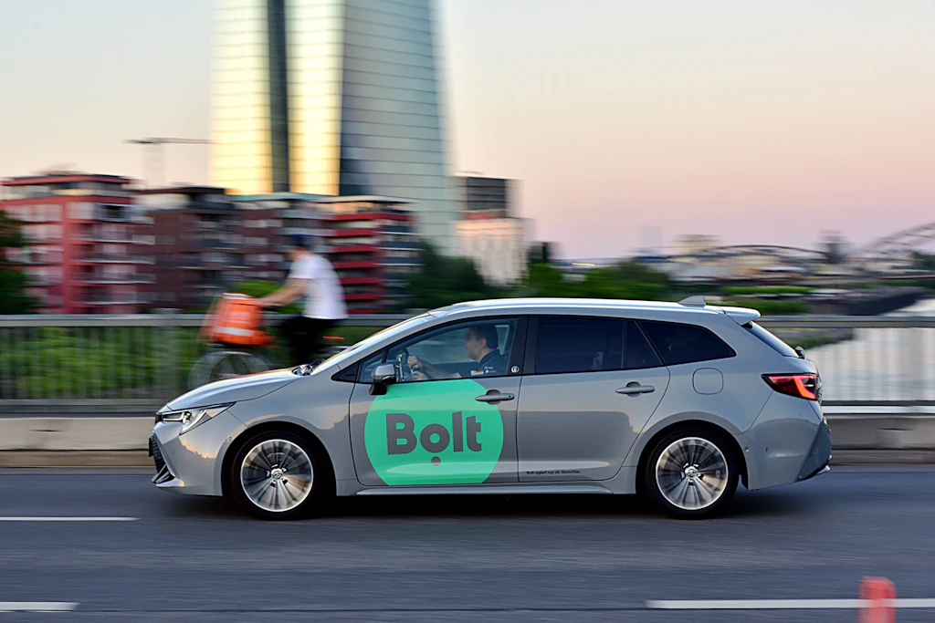 „Millionengrab für das Sozialsystem“: Verbandschef über Mindestpreise für Bolt und Co.