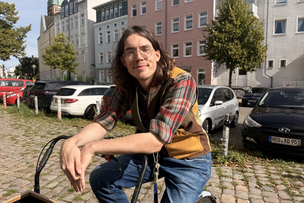 Sebastian Hüller könnte am Sonntag erstmals für die Grünen in den Landtag in Mecklenburg-Vorpommern einziehen. Er will mit der Partei die Arbeiterklasse erreichen.