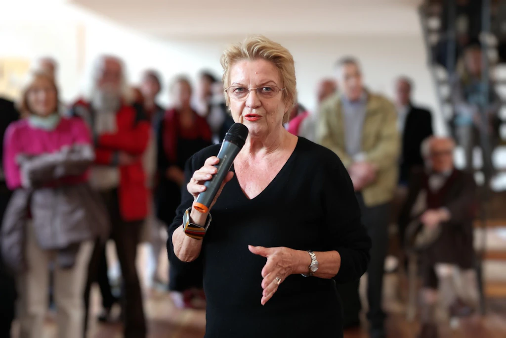 Ursula Prinz (1942–2026): Hier eröffnete sie in der Camaro-Stiftung eine Ausstellung.