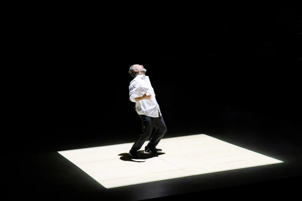 Finsternis: Die Komische Oper führt Reimanns „Lear“ im Hangar auf – ein Geniestreich