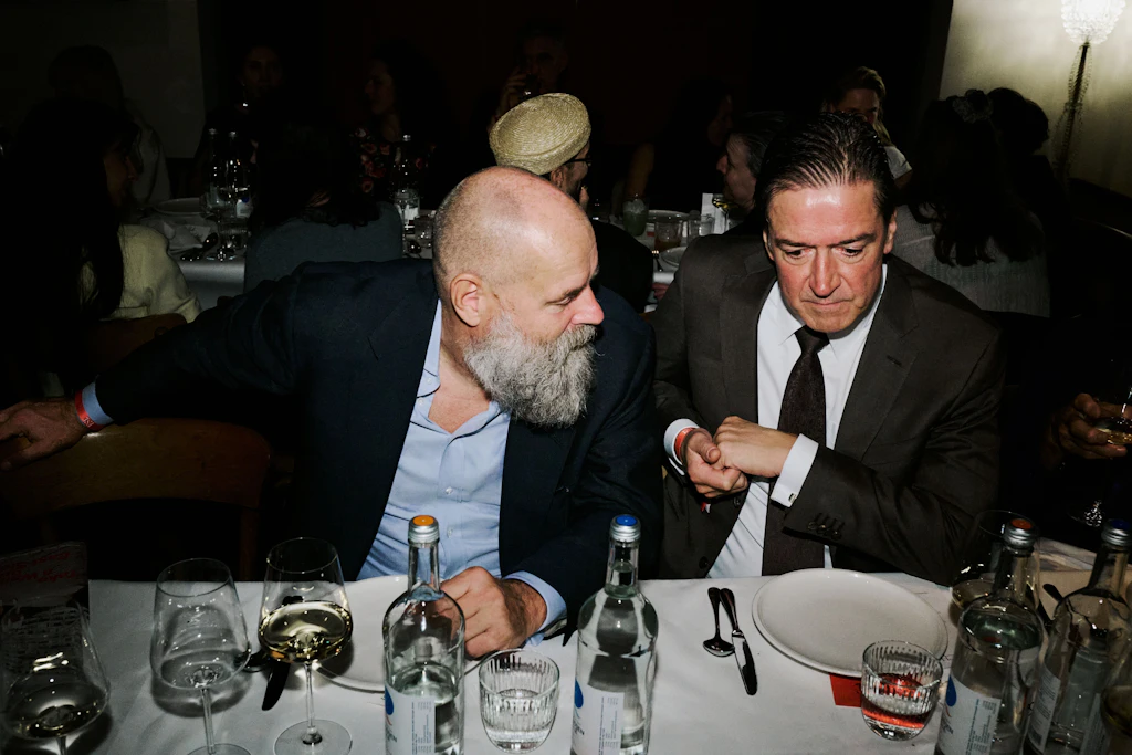 Publisher Holger Friedrich im Gespräch mit S.E., dem Botschafter von Finnland Kai Sauer
