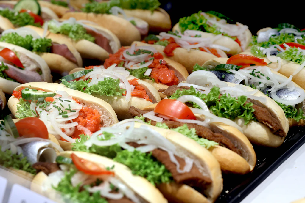„Den Landtag durch ein Fischbrötchen-Buffet ersetzen“: Was Erfolg für Kleinparteien in MV bedeutet