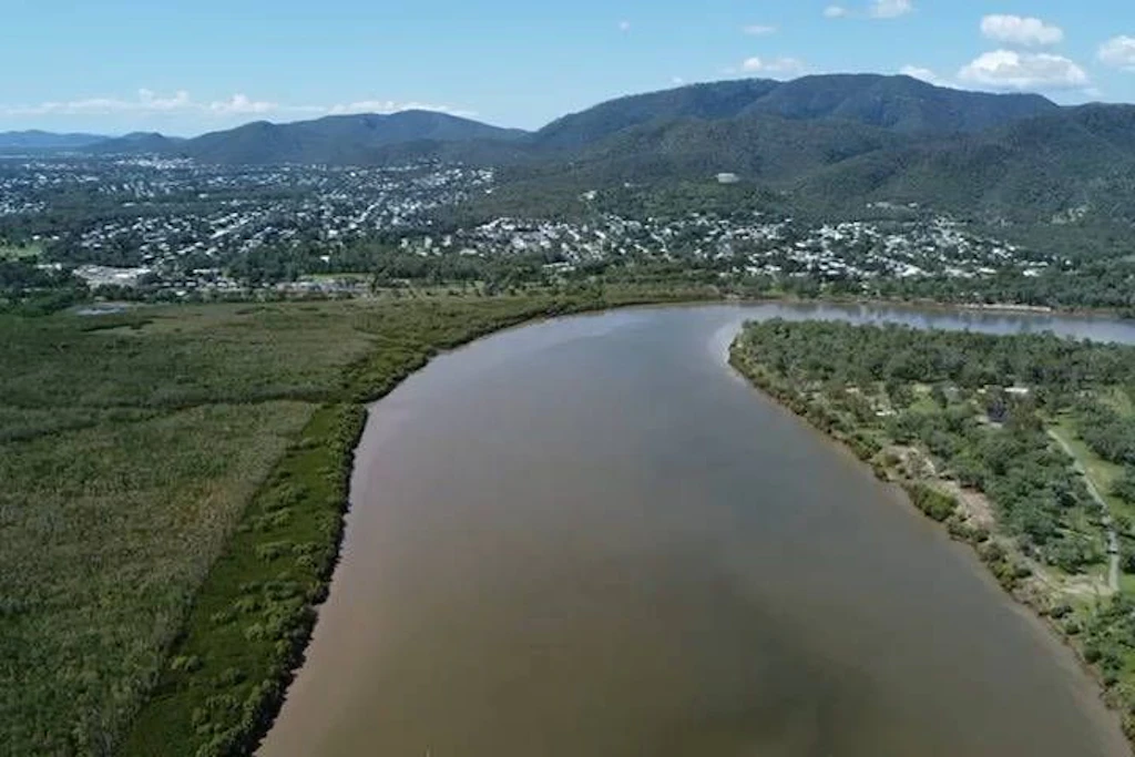 Blick auf den Fitzroy River bei Rockhampton. Auf diesem Fluss sollen bei Olympia 2032 die Ruder- und Kanuwettbewerbe stattfinden.