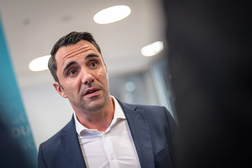CDU-Spitzenkandidat Daniel Peters hat kaum eine realistische Machtoption: Scheitert seine Partei deshalb an der Fünf-Prozent-Hürde?