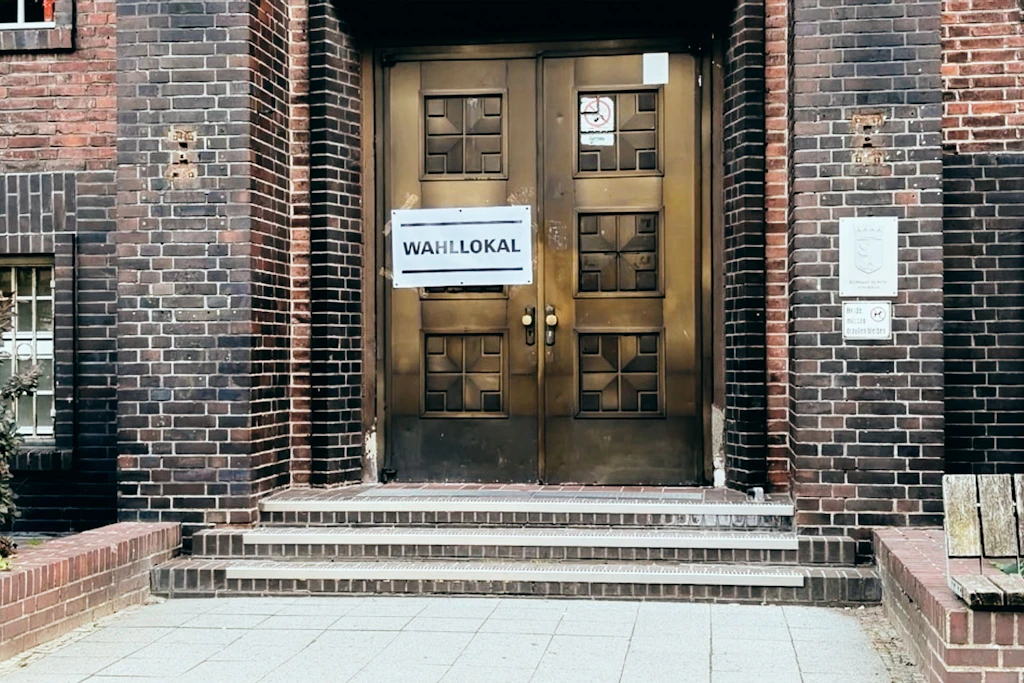 Das Wahllokal am Rathaus Weißensee