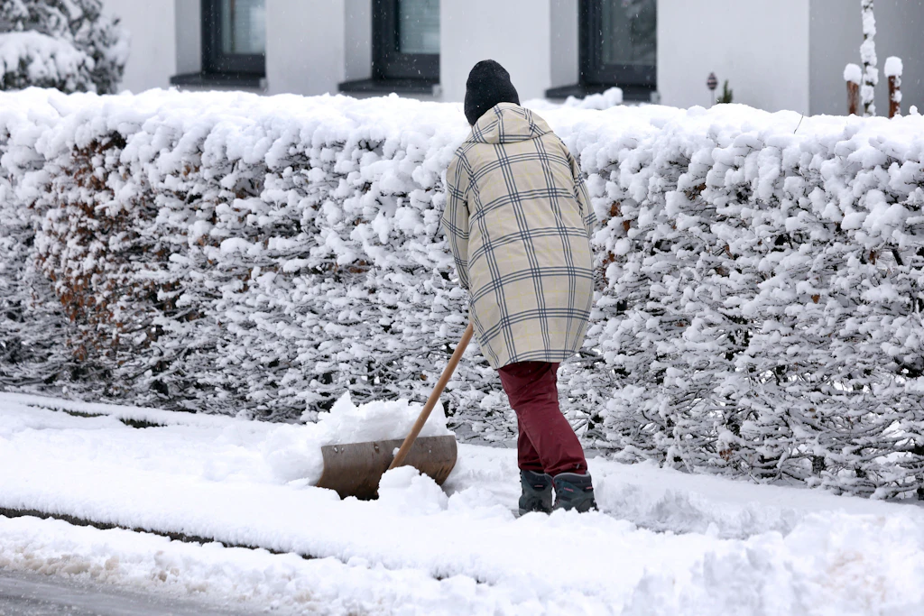 Erwartet uns ein Winder mit viel Schnee? Und wann fallen die ersten Flocken? Wir haben einen Blick in den spannenden 100-jährigen Kalender geworfen!