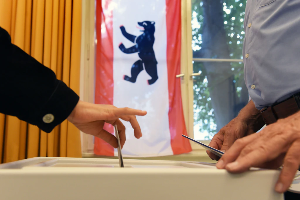 Berlin hat gewählt: nicht nur sein neues Abgeordnetenhaus, sondern auch die zwölf Bezirksverordnetenversammlungen.
