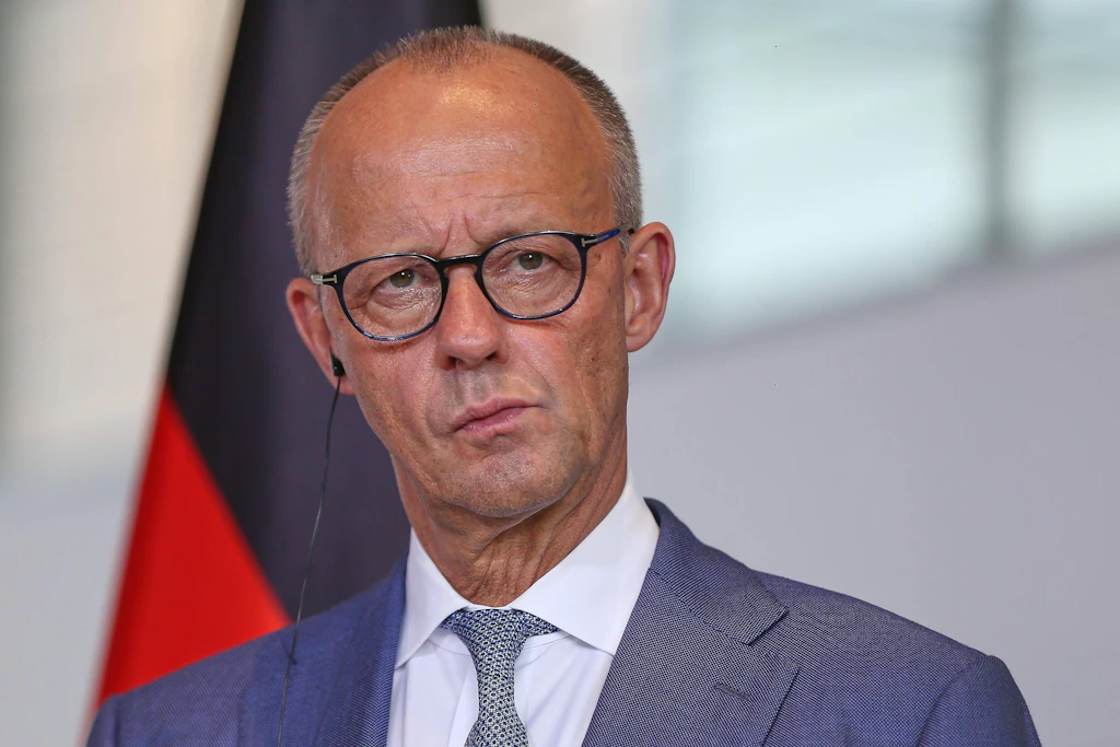 Merz vor der Presse: Das Urteil fällt nach den Wahlen am Sonntag vernichtend aus