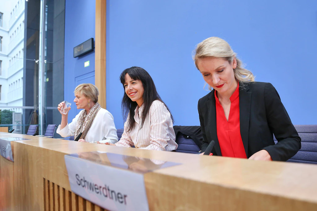 Elif Eralp, Bürgermeisterkandidatin in Berlin (Mitte): Bezeichnet den New Yorker Bürgermeister Mamdani als „großes Vorbild“.