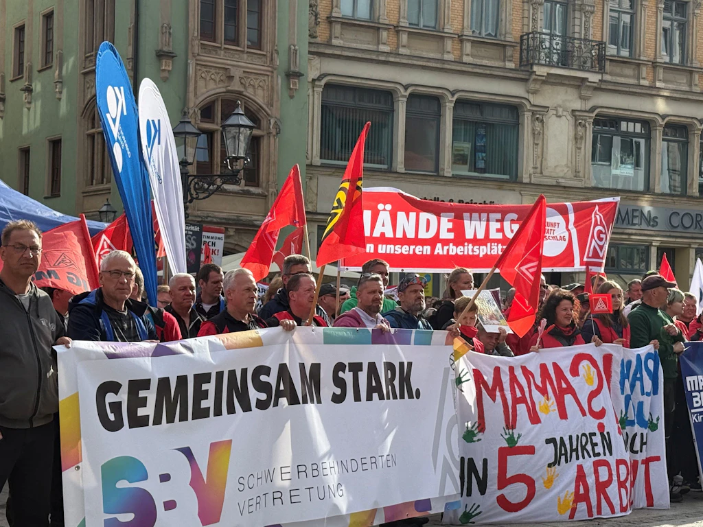 IG Metall macht in Zwickau mobil: „Wir haben die Schnauze voll“