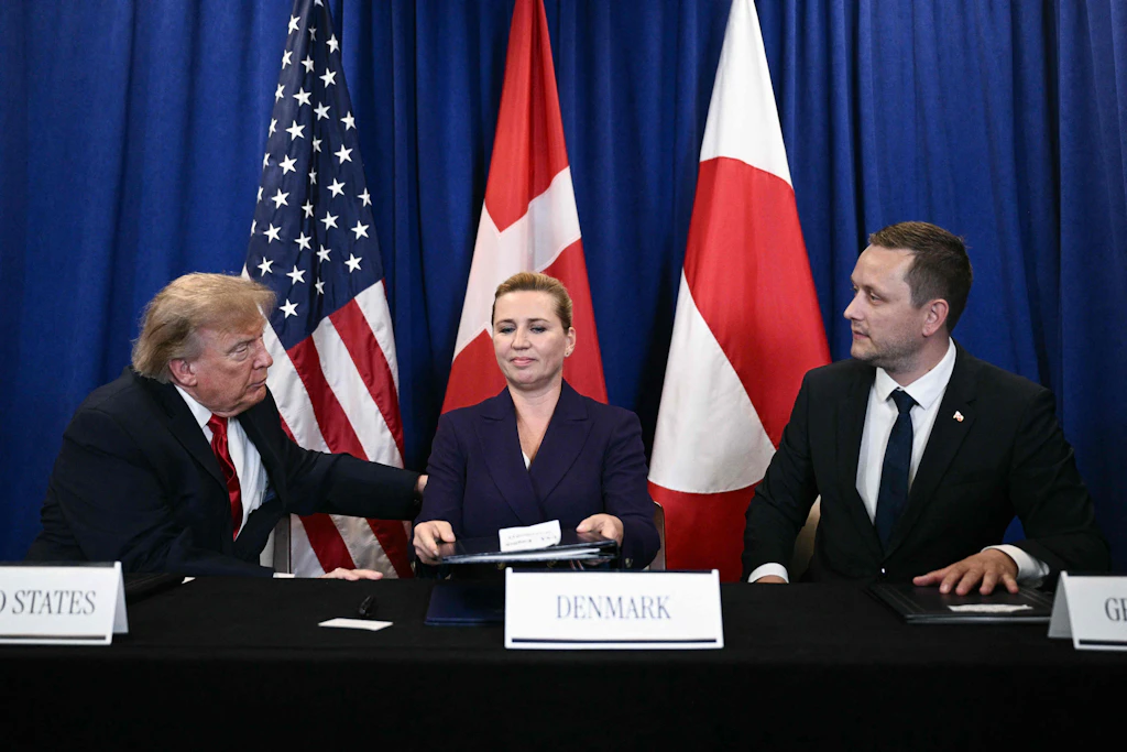 Trump besiegelt Grönland-Deal mit Dänemark: USA bekommen zwei neue Militärstandorte