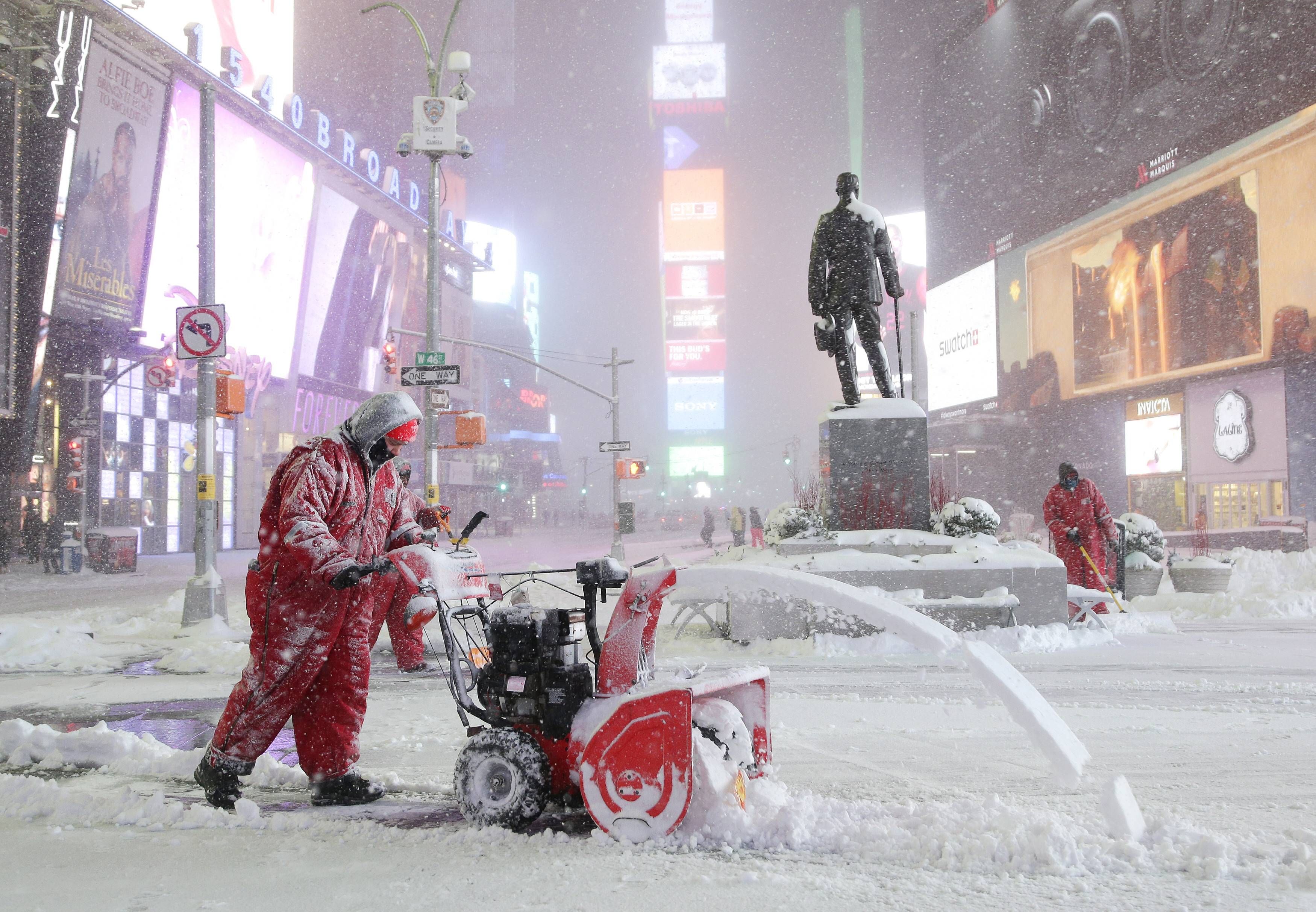1650 Dollar für eine Woche Schneeschippen: New York sucht schon jetzt Leute für den Winter