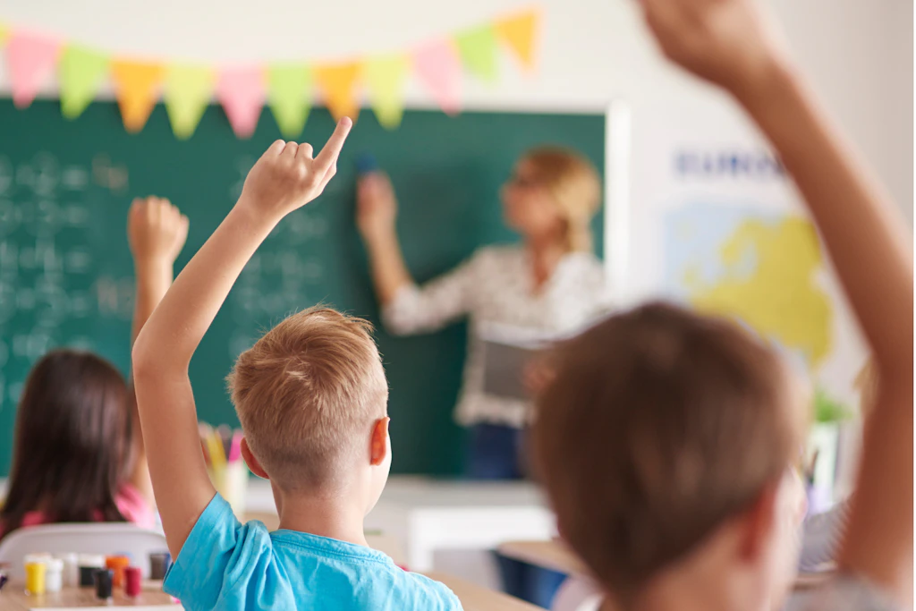 Individuelle Förderung ist in großen Klassenverbänden oft nur schwer möglich.