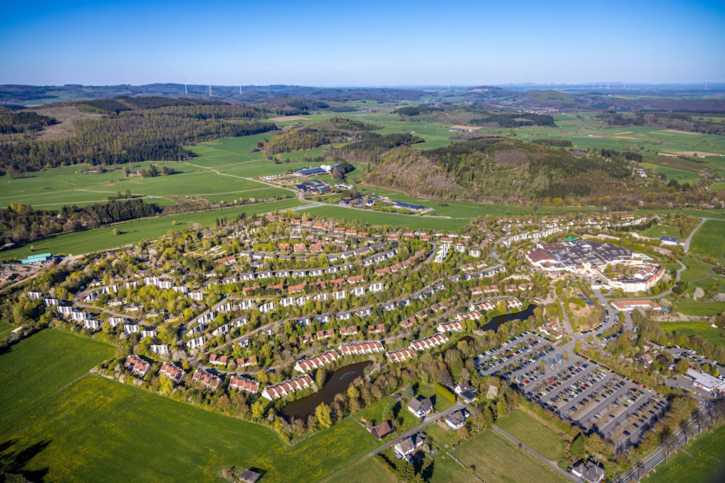 Der Center Parc mit Erlebnisbad Aqua Mundo im Hochsauerland ist eine von sechs bestehenden Anlagen in Westdeutschland.