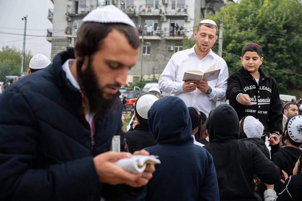Ukraine: KI-Kampagne schürt Angst vor angeblicher Umsiedlung von Juden