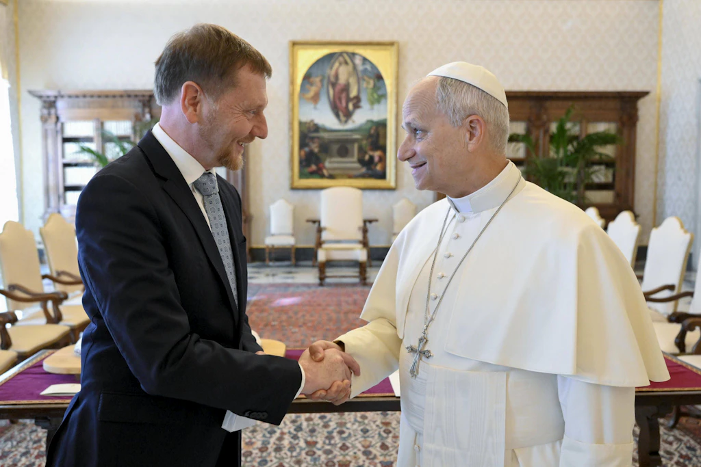 Ministerpräsident Kretschmer traf am Mittwoch Papst Leo XIV im Vatikan.