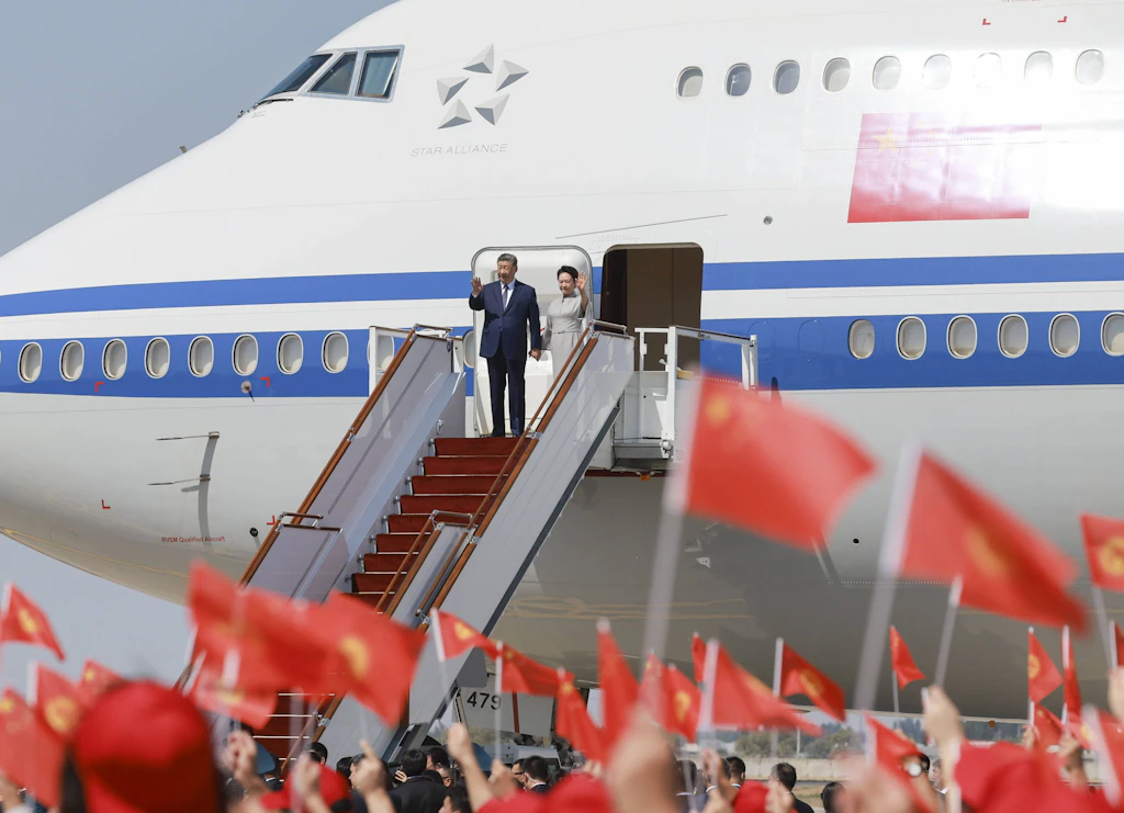 Xi Jinping und Trump: Beide fliegen Boeing 747 – was ihre Präsidentenjets unterscheidet