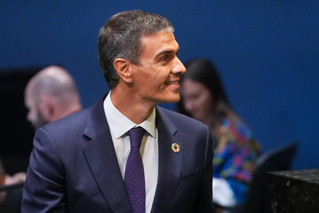Spaniens Ministerpräsident Pedro Sánchez hat nach Protesten gegen hohe Mieten neue Schutzmaßnahmen für Mieter beschlossen.