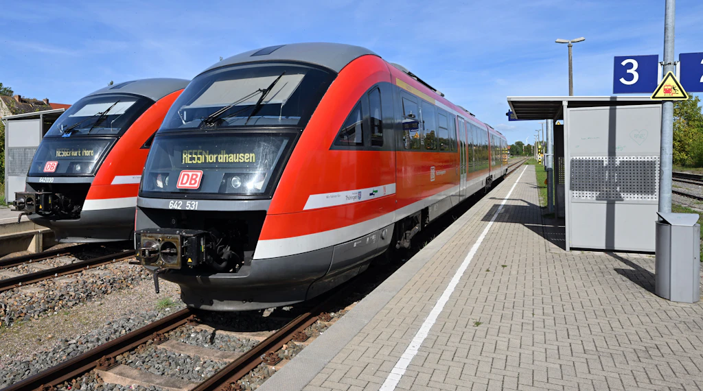 Bahn und Thüringen besiegeln Ausbau der Strecke Erfurt–Nordhausen