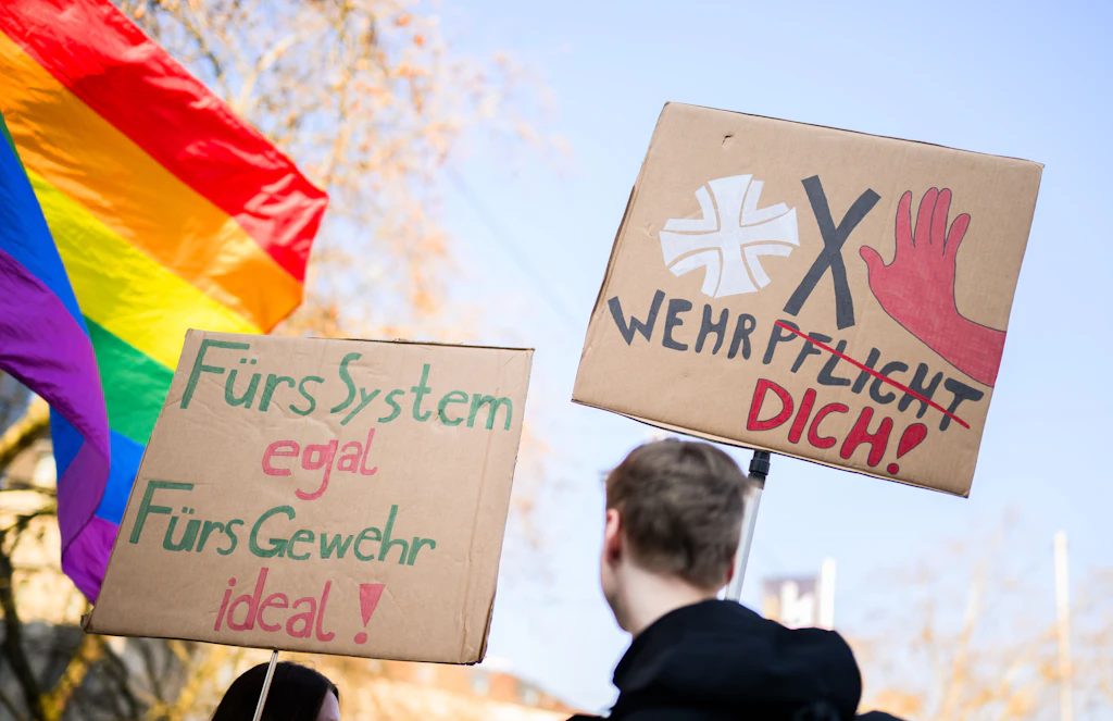 Schulstreik gegen Wehrpflicht: Diese ostdeutschen Städte sind am Freitag dabei