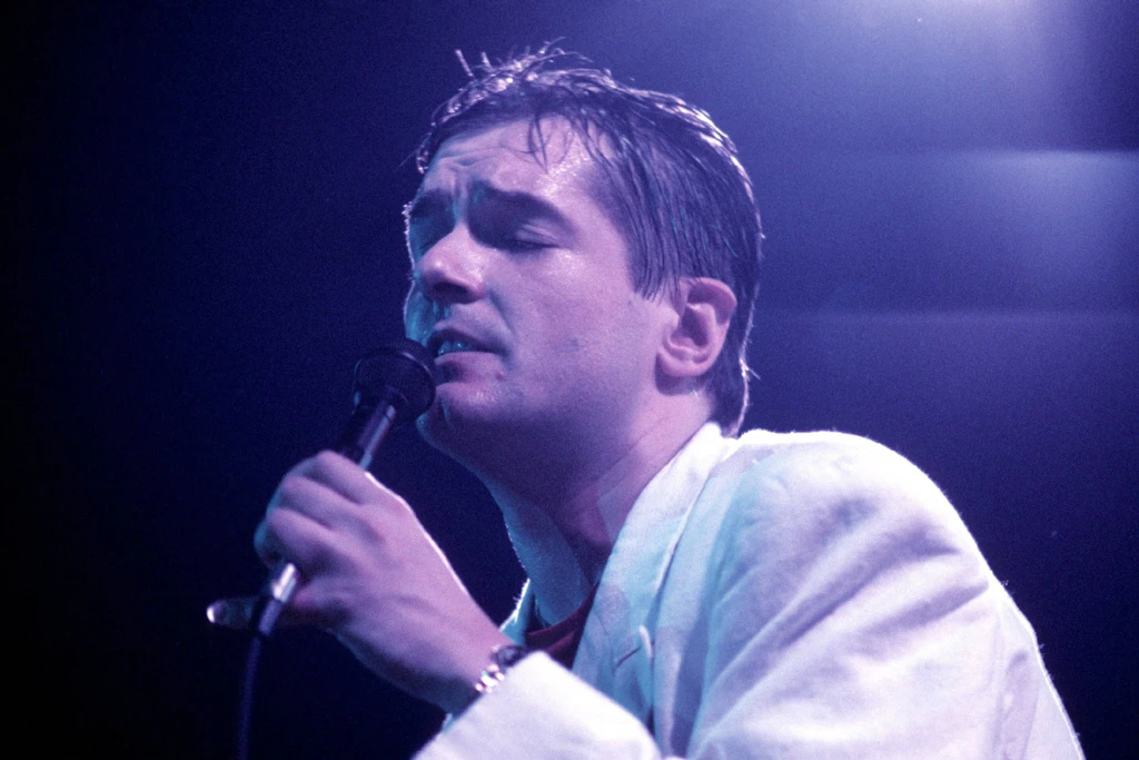 Warf in seinen Songtexten nicht ganz unwesentliche Fragen auf: Falco.